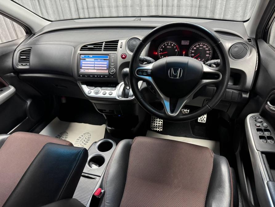 Honda Stream II Рестайлинг Стерлитамак  - изображение 28