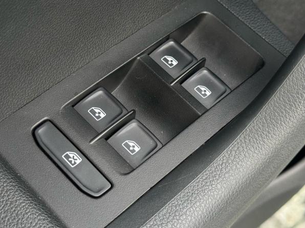 Skoda Octavia III (A7) Рестайлинг с пробегом 2018 года, цена 1 679 000 рублей, 230939 км, лифтбек, Автокод Объявления