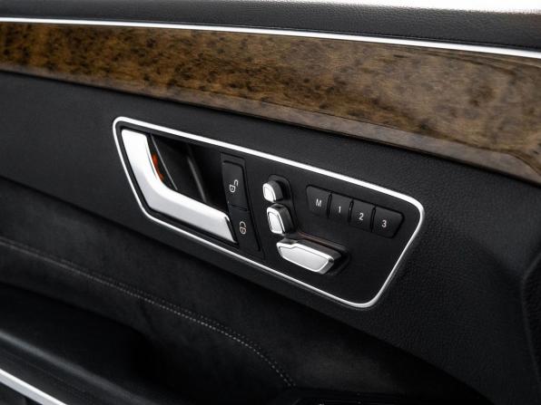 Mercedes-Benz E-Класс IV (W212 S212 C207) Рестайлинг с пробегом 2013 года, цена 1 825 000 рублей, 268966 км, седан, Автокод Объявления