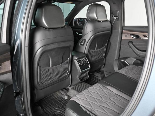 Geely Monjaro I Рестайлинг (China Market) с пробегом 2025 года, цена 3 799 000 рублей, 24729 км, внедорожник, Автокод Объявления