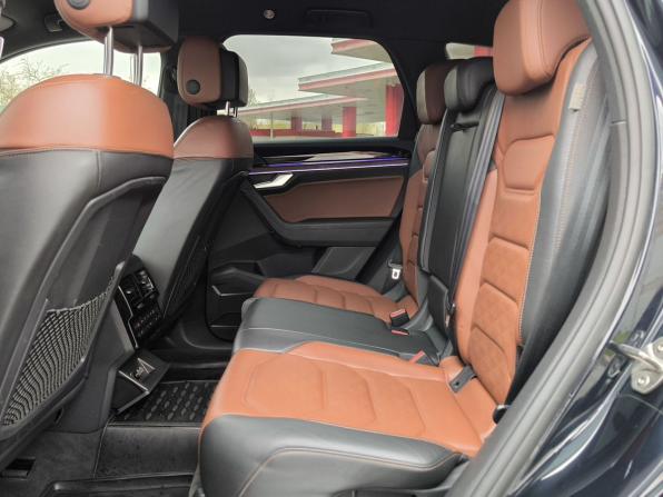Volkswagen Touareg III с пробегом 2019 года, цена 4 490 000 рублей, 162500 км, внедорожник, Автокод Объявления