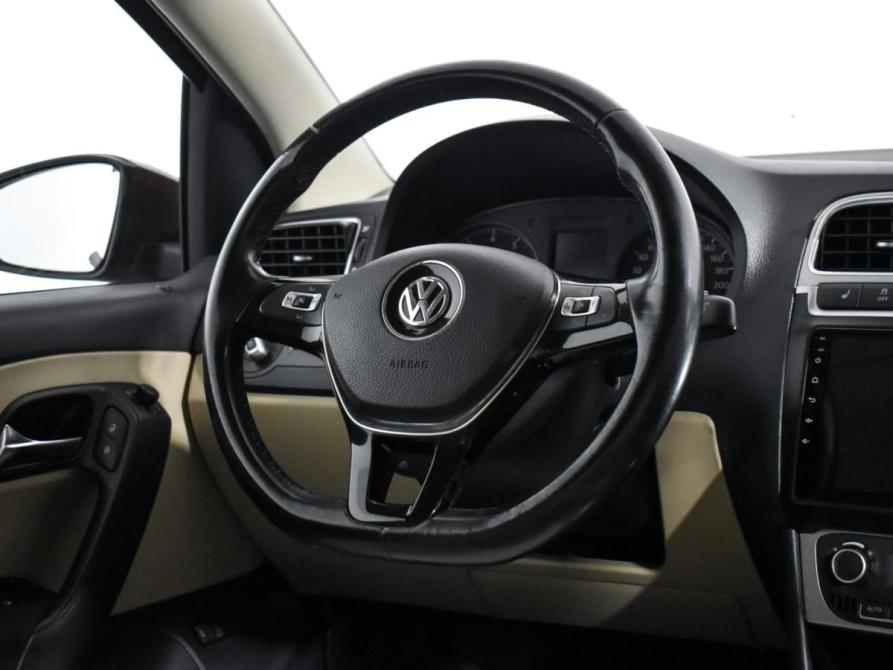 Volkswagen Polo V Рестайлинг Санкт-Петербург  - изображение 15