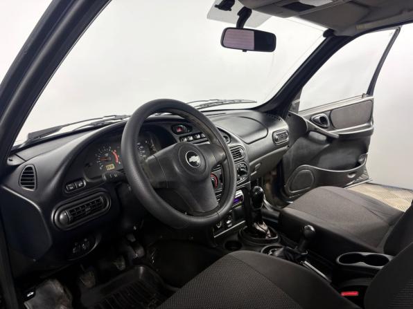 Chevrolet Niva I с пробегом 2009 года, цена 395 000 рублей, 210000 км, внедорожник, Автокод Объявления
