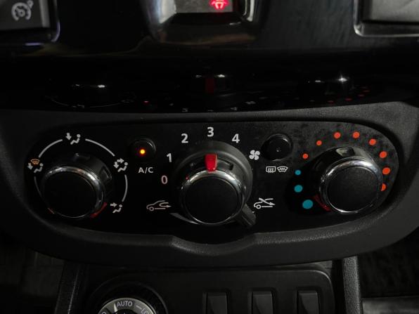 Renault Duster I Рестайлинг с пробегом 2018 года, цена 1 249 000 рублей, 181265 км, внедорожник, Автокод Объявления