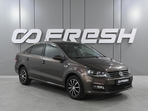 Volkswagen Polo V Рестайлинг с пробегом 2016 года, цена 1 329 000 рублей, 83478 км, седан, Автокод Объявления