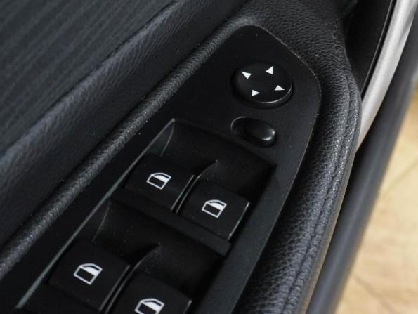 BMW 1 серии I (E81/E82/E87/E88) Рестайлинг с пробегом 2010 года, цена 889 000 рублей, 170582 км, хэтчбек, Автокод Объявления