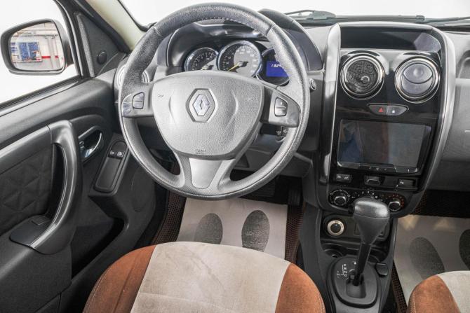 Renault Duster I Рестайлинг с пробегом 2016 года, цена 1 399 000 рублей, 116000 км, внедорожник, Автокод Объявления