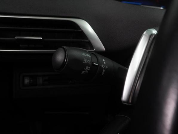 Peugeot 3008 II с пробегом 2017 года, цена 1 749 000 рублей, 81476 км, внедорожник, Автокод Объявления