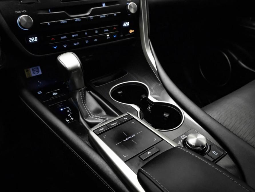 Lexus RX IV Рестайлинг Москва  - изображение 19