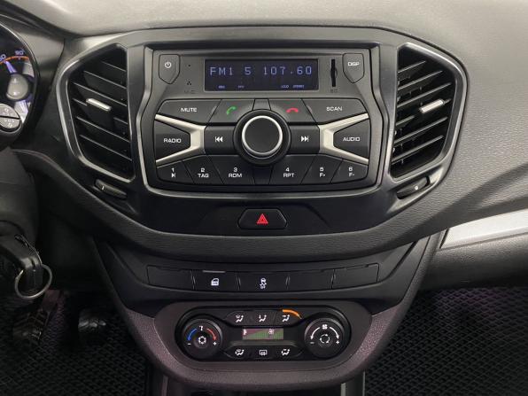 Lada (ВАЗ) Vesta I с пробегом 2018 года, цена 990 000 рублей, 61099 км, седан, Автокод Объявления