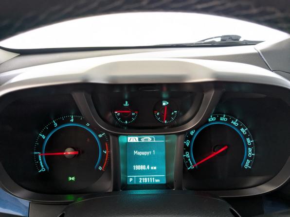 Chevrolet Orlando I с пробегом 2012 года, цена 990 000 рублей, 219107 км, компактвэн, Автокод Объявления