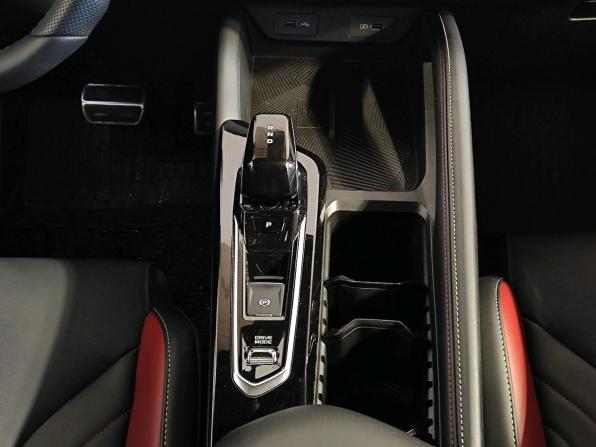 Geely Coolray I Рестайлинг с пробегом 2024 года, цена 2 219 000 рублей, 39268 км, внедорожник, Автокод Объявления