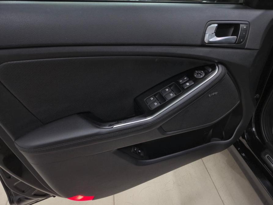 Kia Optima III Рестайлинг Альметьевск  - изображение 9