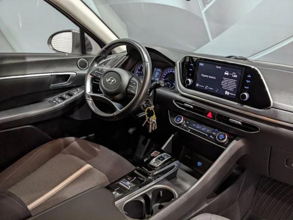 Hyundai Sonata VIII (DN8) с пробегом 2021 года, цена 2 375 000 рублей, 72958 км, седан, Автокод Объявления