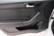Volkswagen Polo VI Красноярск  - изображение 40