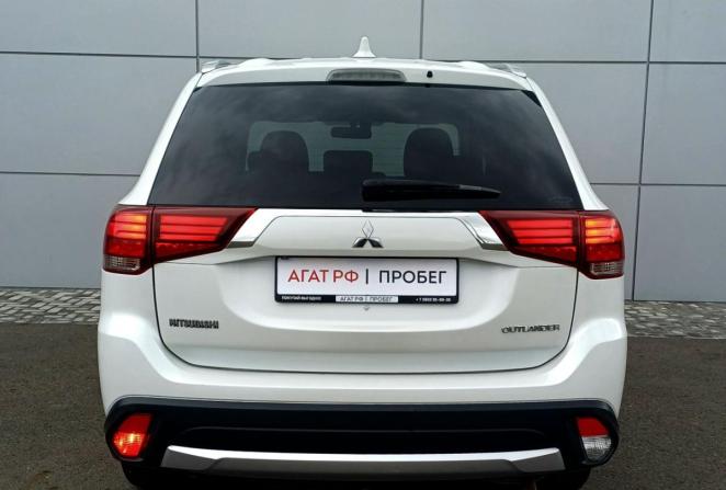 Mitsubishi Outlander III Рестайлинг 2 с пробегом 2018 года, цена 1 880 000 рублей, 217483 км, внедорожник, Автокод Объявления