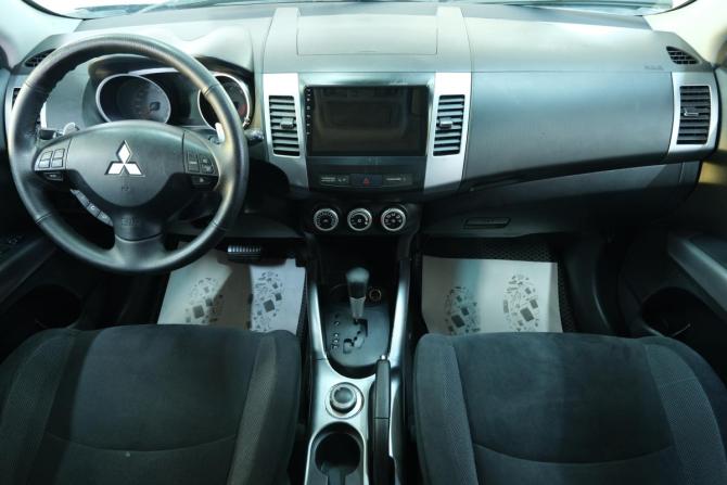 Mitsubishi Outlander II с пробегом 2008 года, цена 1 349 000 рублей, 237000 км, внедорожник, Автокод Объявления