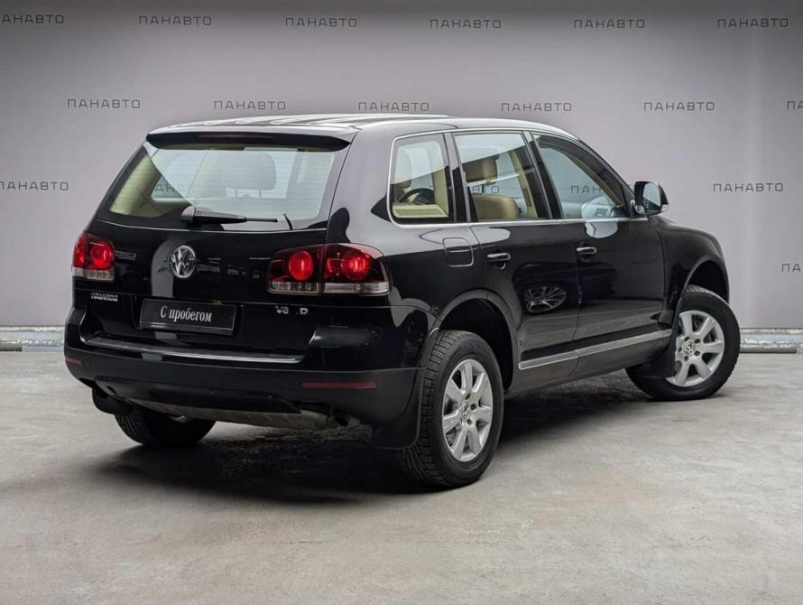Volkswagen Touareg I Рестайлинг Москва  - изображение 3