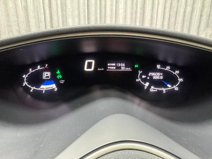 Nissan Serena IV (C26) Стерлитамак  - изображение 20