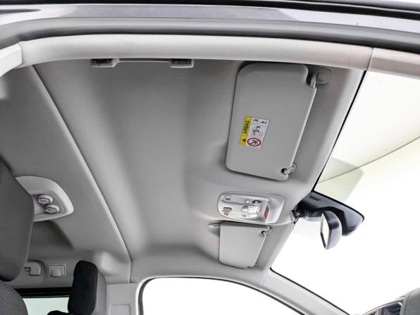 Peugeot Traveller I с пробегом 2021 года, цена 2 955 000 рублей, 97927 км, минивэн, Автокод Объявления