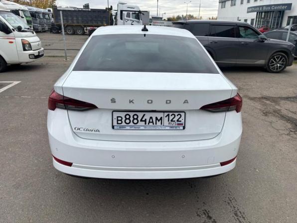 Skoda Octavia IV (A8) с пробегом 2021 года, цена 2 259 000 рублей, 58800 км, лифтбек, Автокод Объявления