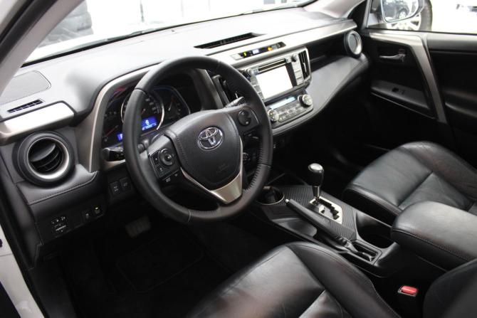 Toyota RAV4 IV (XA40) с пробегом 2012 года, цена 2 149 000 рублей, 169000 км, внедорожник, Автокод Объявления