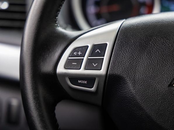 Mitsubishi Lancer X Рестайлинг с пробегом 2011 года, цена 968 000 рублей, 127586 км, седан, Автокод Объявления