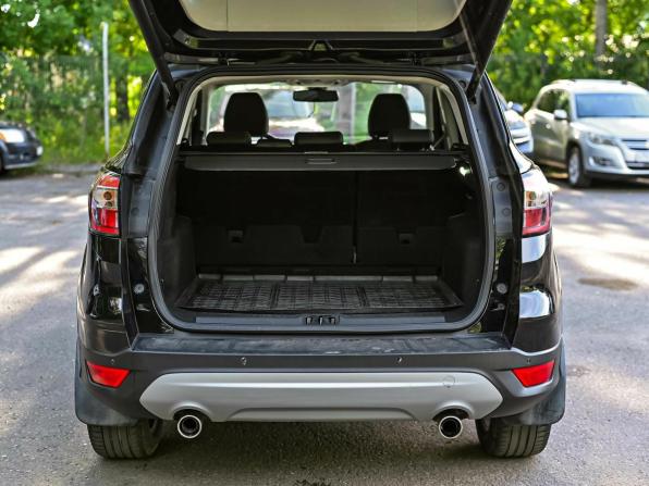 Ford Kuga II Рестайлинг с пробегом 2017 года, цена 1 380 000 рублей, 229422 км, внедорожник, Автокод Объявления