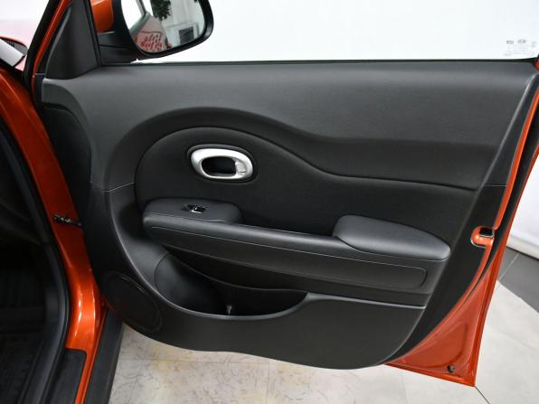 Kia Soul II Рестайлинг с пробегом 2019 года, цена 1 737 000 рублей, 78782 км, хэтчбек, Автокод Объявления