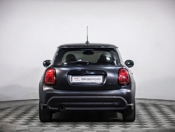 Mini Hatch III (F55/F56) Рестайлинг 2 с пробегом 2021 года, цена 2 399 000 рублей, 70681 км, хэтчбек, Автокод Объявления