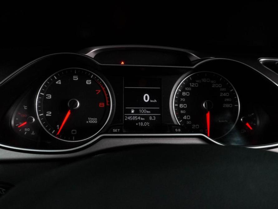 Audi A4 IV (B8) Рестайлинг Воронеж  - изображение 14