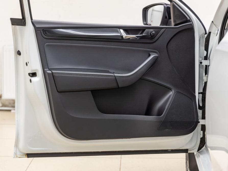 Skoda Rapid II Волгоград  - изображение 27