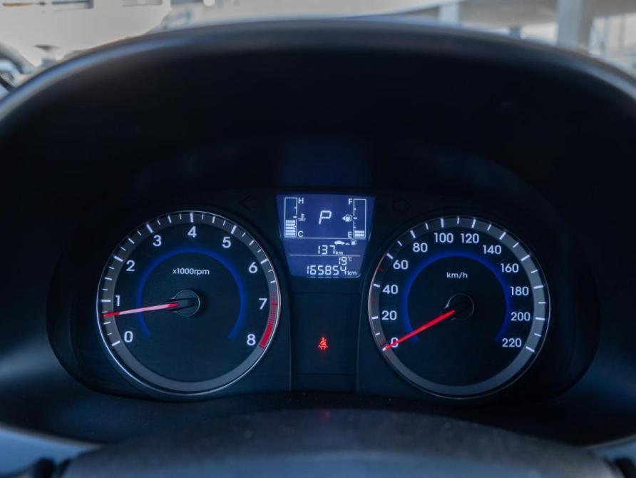 Hyundai Solaris I Рестайлинг Волгоград  - изображение 12