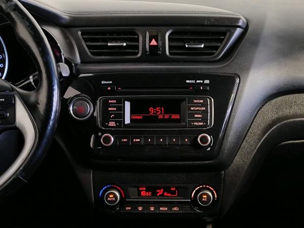 Kia Rio III Рестайлинг с пробегом 2015 года, цена 1 189 000 рублей, 88191 км, седан, Автокод Объявления