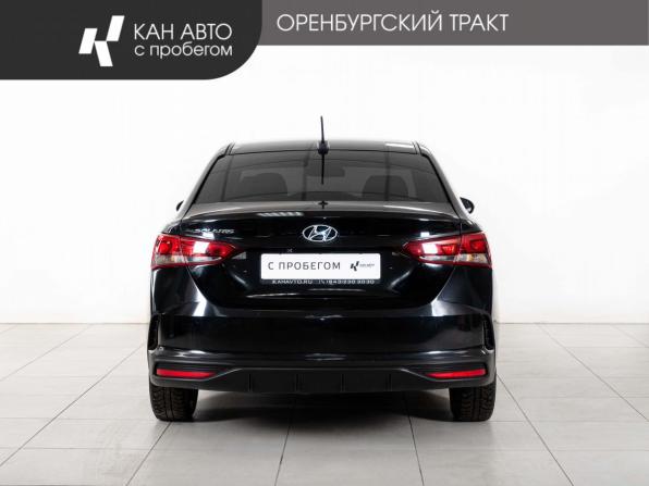 Hyundai Solaris II Рестайлинг с пробегом 2021 года, цена 1 322 000 рублей, 163861 км, седан, Автокод Объявления