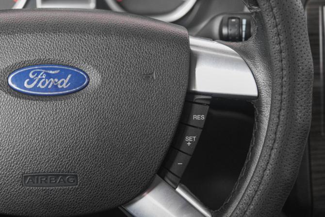 Ford Focus II Рестайлинг с пробегом 2008 года, цена 589 000 рублей, 205000 км, седан, Автокод Объявления
