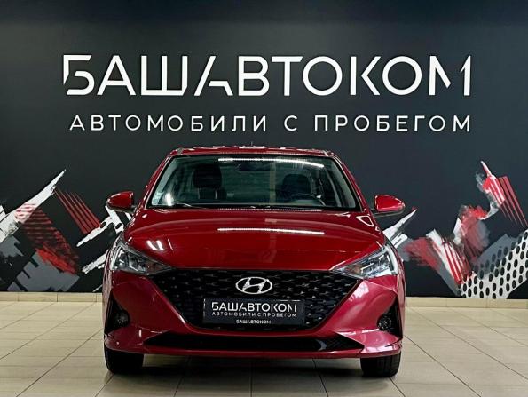 Hyundai Solaris II Рестайлинг с пробегом 2021 года, цена 1 530 000 рублей, 106676 км, седан, Автокод Объявления