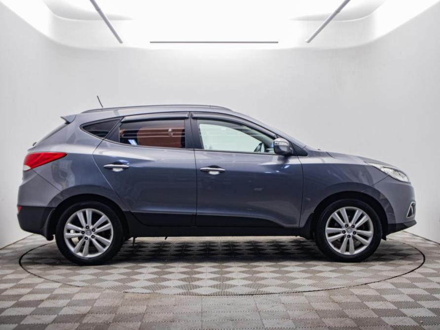 Hyundai ix35 I Москва  - изображение 4