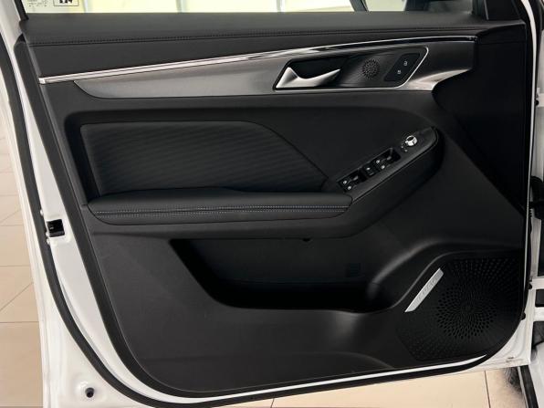 Haval Jolion I Рестайлинг с пробегом 2025 года, цена 2 265 000 рублей, 16741 км, внедорожник, Автокод Объявления