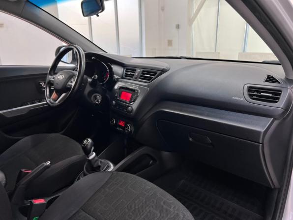Kia Rio III с пробегом 2014 года, цена 1 010 000 рублей, 85011 км, седан, Автокод Объявления