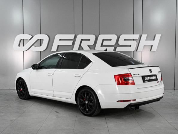 Skoda Octavia III (A7) Рестайлинг с пробегом 2017 года, цена 1 525 000 рублей, 255986 км, лифтбек, Автокод Объявления