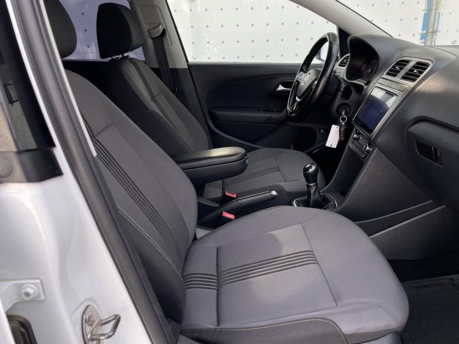 Volkswagen Polo V Рестайлинг Тамбов  - изображение 12