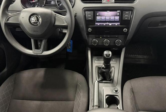Skoda Octavia III (A7) с пробегом 2017 года, цена 1 615 546 рублей, 101802 км, лифтбек, Автокод Объявления