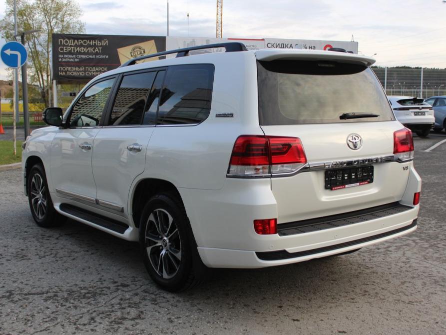 Toyota Land Cruiser 200 Series Рестайлинг 2 Екатеринбург  - изображение 4