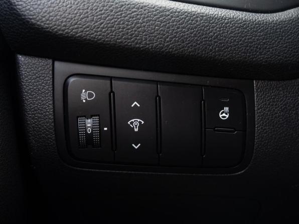 Kia Ceed II Рестайлинг с пробегом 2017 года, цена 1 750 000 рублей, 82199 км, хэтчбек, Автокод Объявления