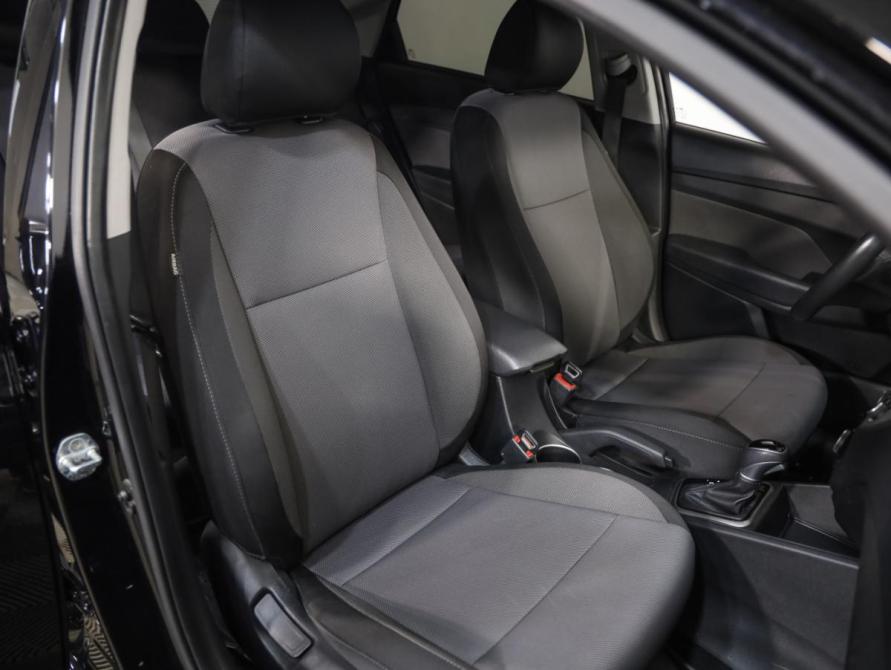 Hyundai Solaris II Санкт-Петербург  - изображение 23