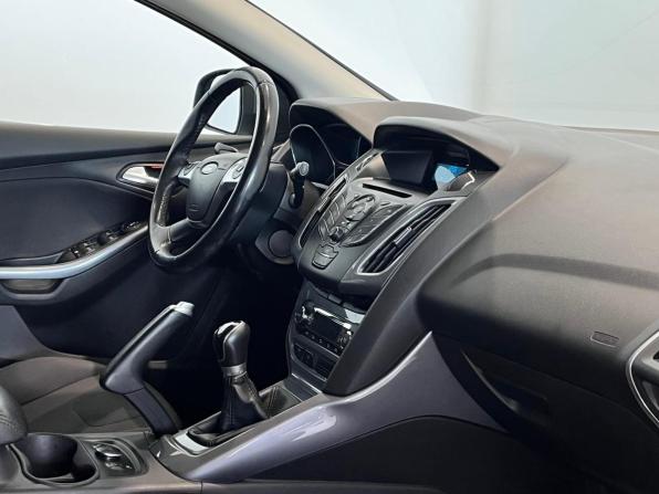 Ford Focus III с пробегом 2013 года, цена 1 149 000 рублей, 100594 км, седан, Автокод Объявления