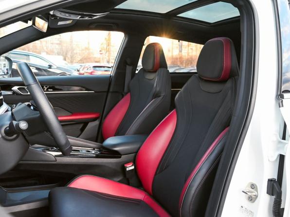 Geely Coolray I Рестайлинг с пробегом 2024 года, цена 2 249 000 рублей, 13812 км, внедорожник, Автокод Объявления