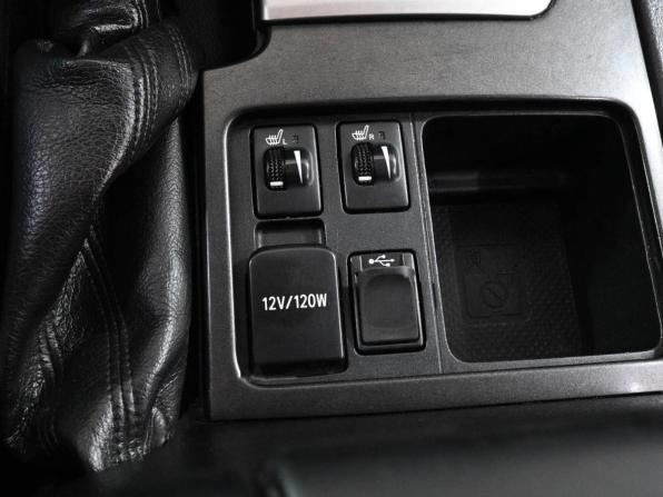 Toyota Land Cruiser Prado 150 Series Рестайлинг 1 с пробегом 2016 года, цена 3 419 000 рублей, 260492 км, внедорожник, Автокод Объявления