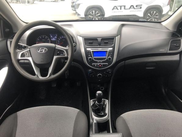 Hyundai Solaris I с пробегом 2013 года, цена 552 000 рублей, 258351 км, седан, Автокод Объявления